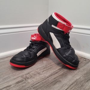 PUMA little kids sneakers